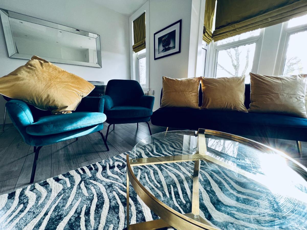 Neils Place Hosted By Airoperate London Exteriör bild